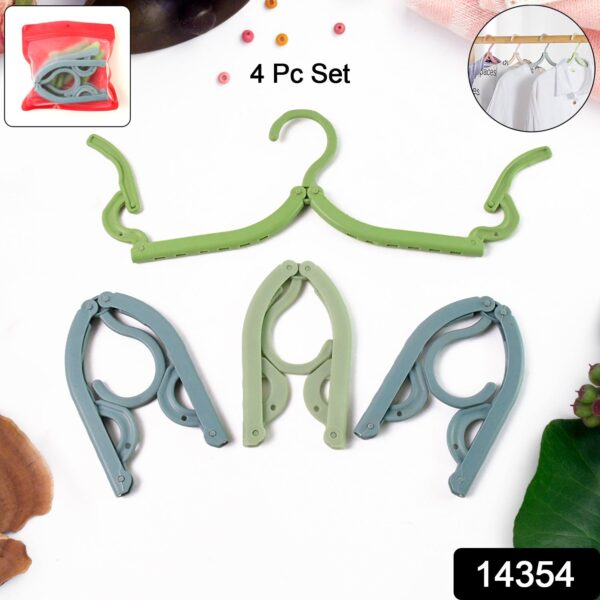 53de6400e4b129df0ed45a262aafce68_70926a72-6516-4028-9060-5e7259f7c9eb.jpg Travel Hangers, Portable Folding Clothes Hangers (4 Pc / Big)