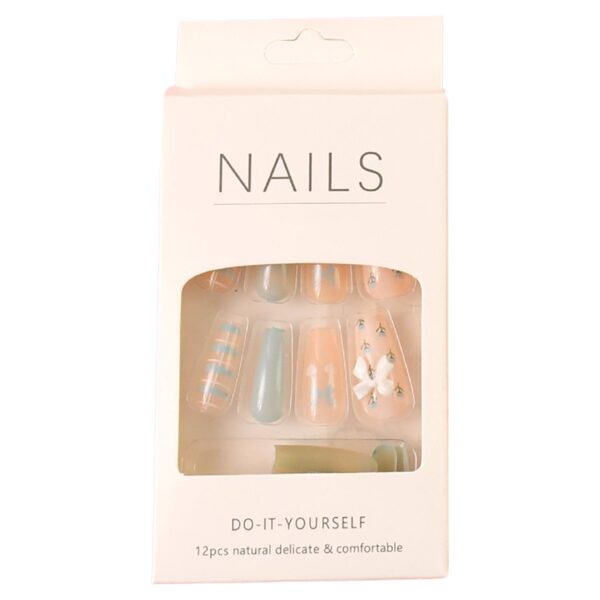 nails-06_5eb2adc8-f218-4c27-a9f8-5b81352fa9be.jpg Reusable Press-On Artificial Nails with Adhesive Stickers (1 Pkt)